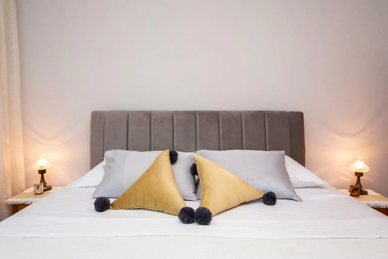 Apartment Pavone - Private Parking Split